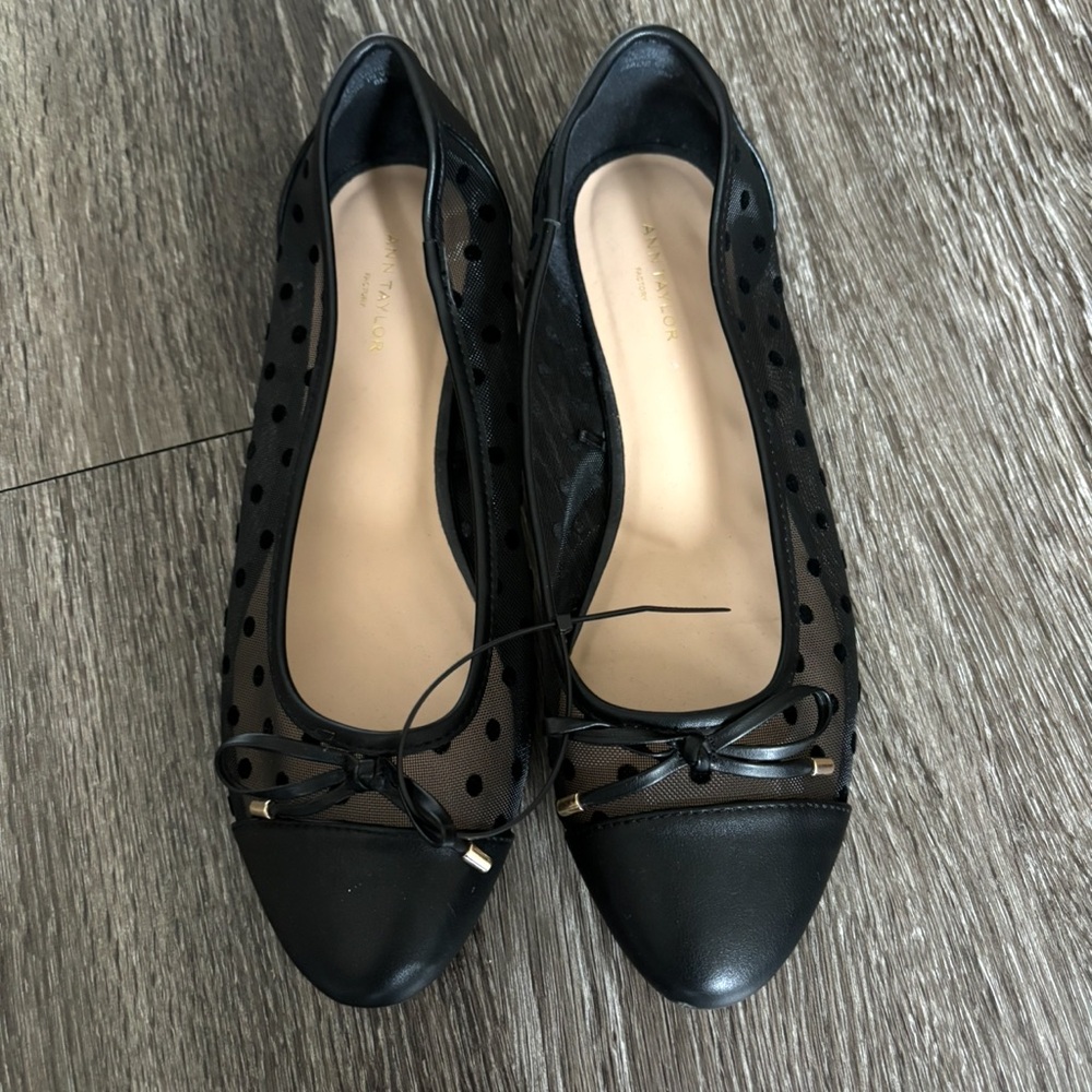 Ann Taylor Factory  Black Women's polka dot Ballet Flats